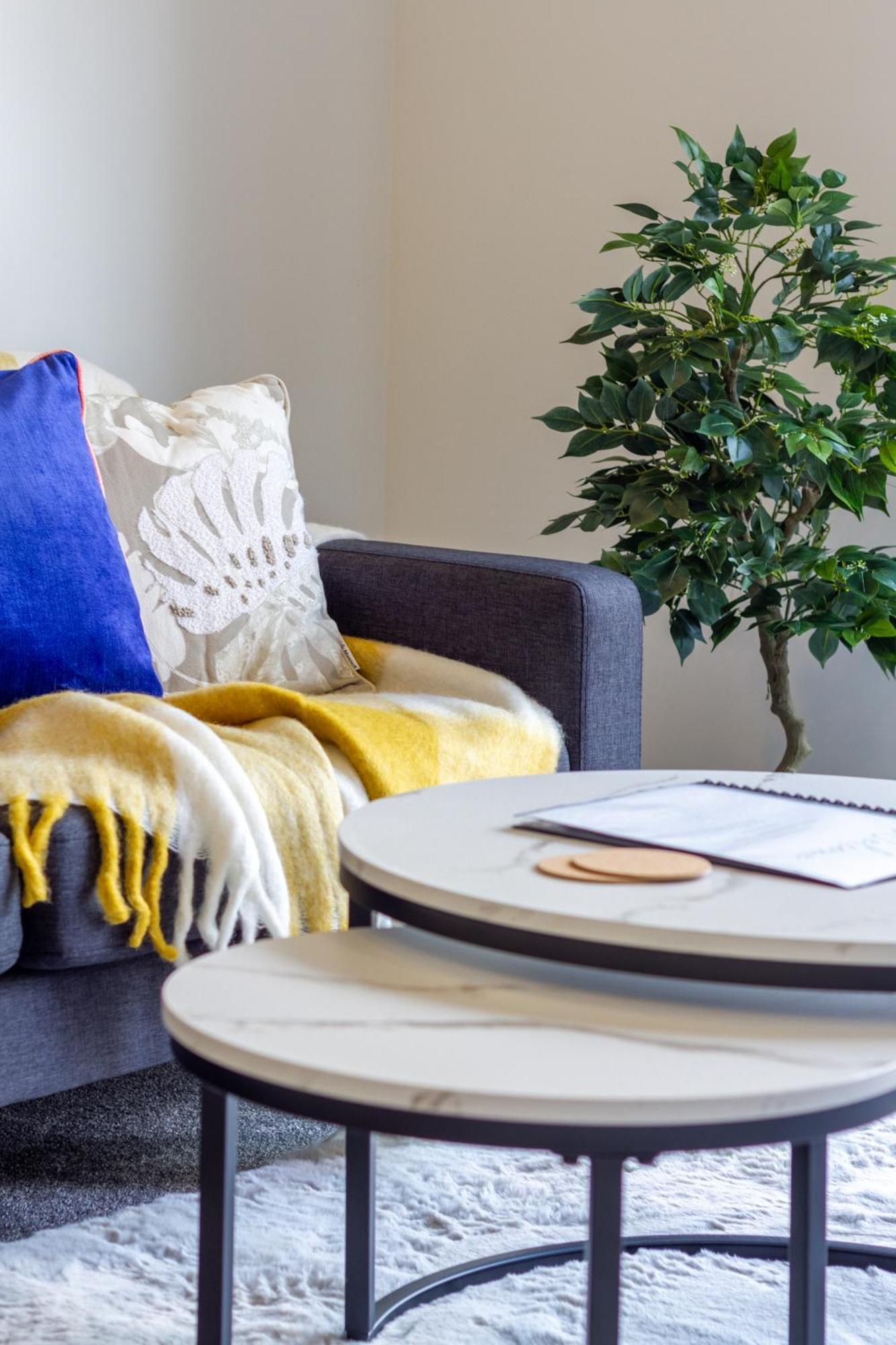 오클랜드 Conveniently Located 2Br Townhouse In West Akl 아파트 외부 사진