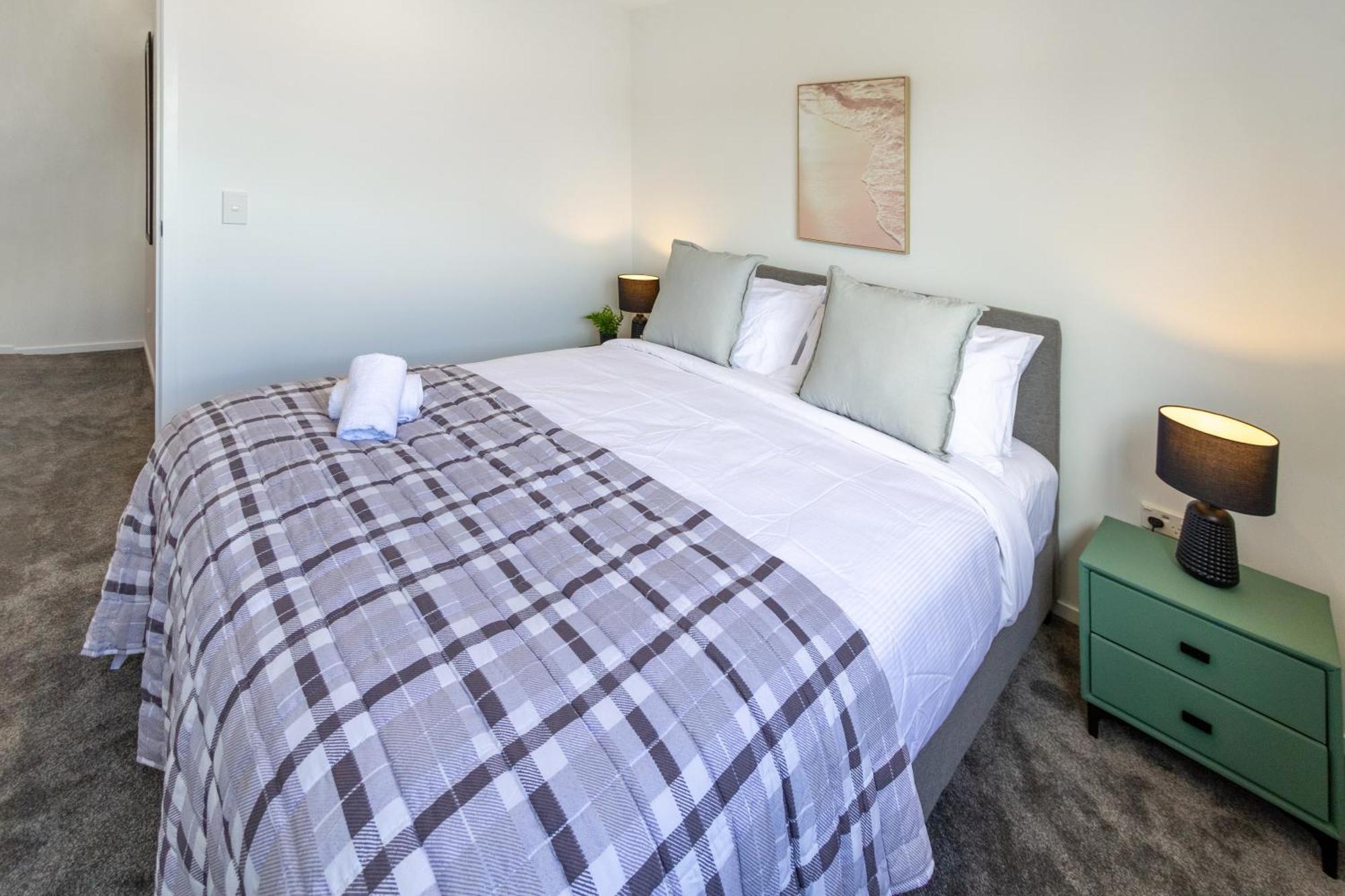 오클랜드 Conveniently Located 2Br Townhouse In West Akl 아파트 외부 사진