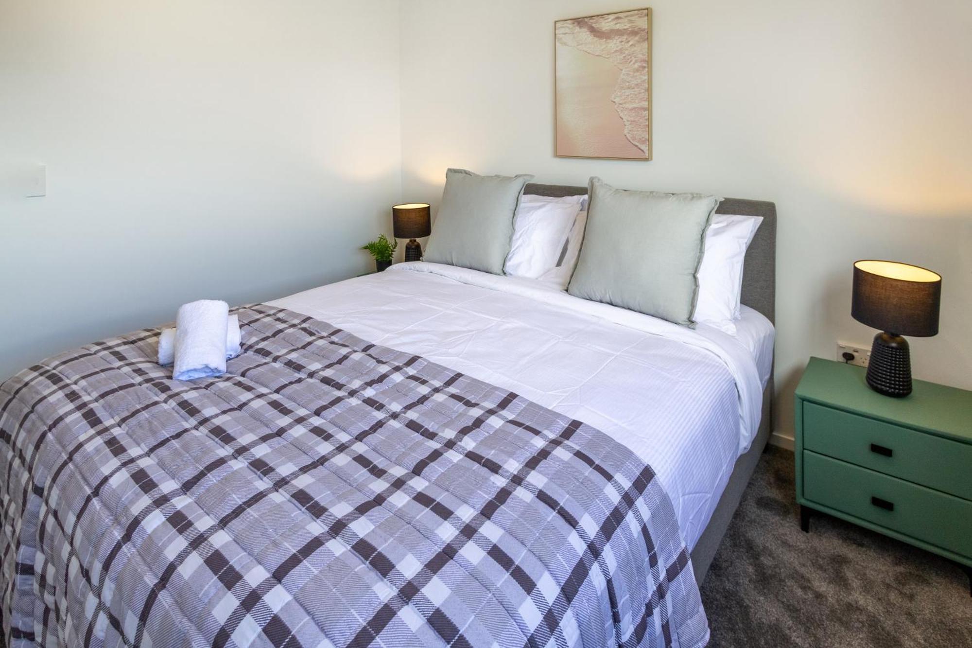 오클랜드 Conveniently Located 2Br Townhouse In West Akl 아파트 외부 사진